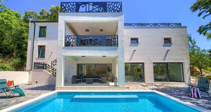 Villa with a pool and spa