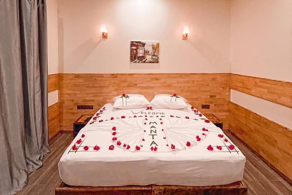 Deluxe Double or Twin Room