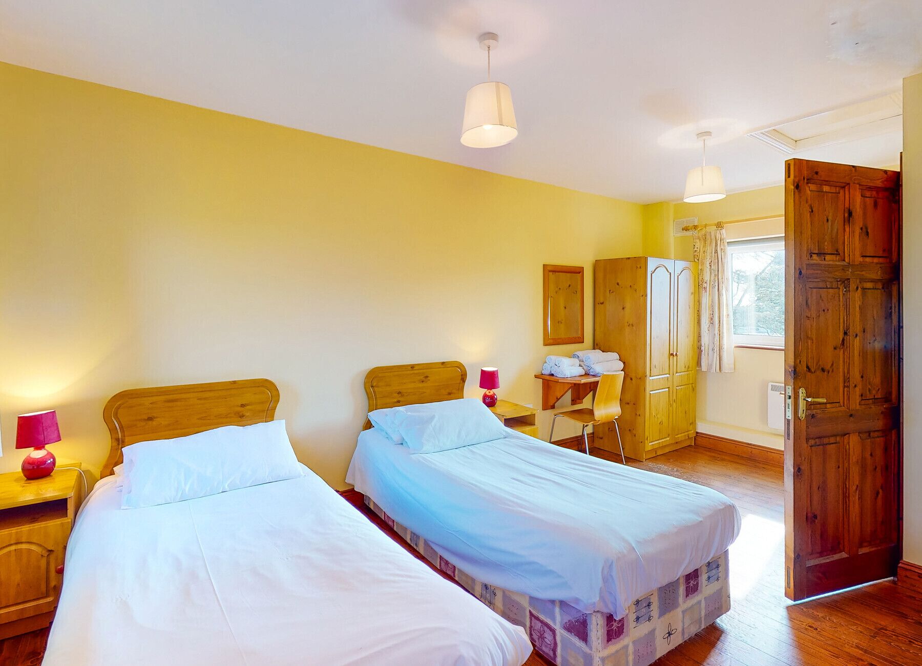 3 kamar tidur dan seprai linen