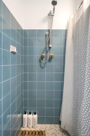 Kostenlose Toilettenartikel, Haartrockner