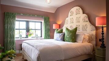 Luxury Suite | 1 bedroom, individually decorated, individually furnished, desk