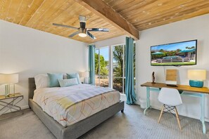 4 bedrooms, desk, iron/ironing board, free WiFi