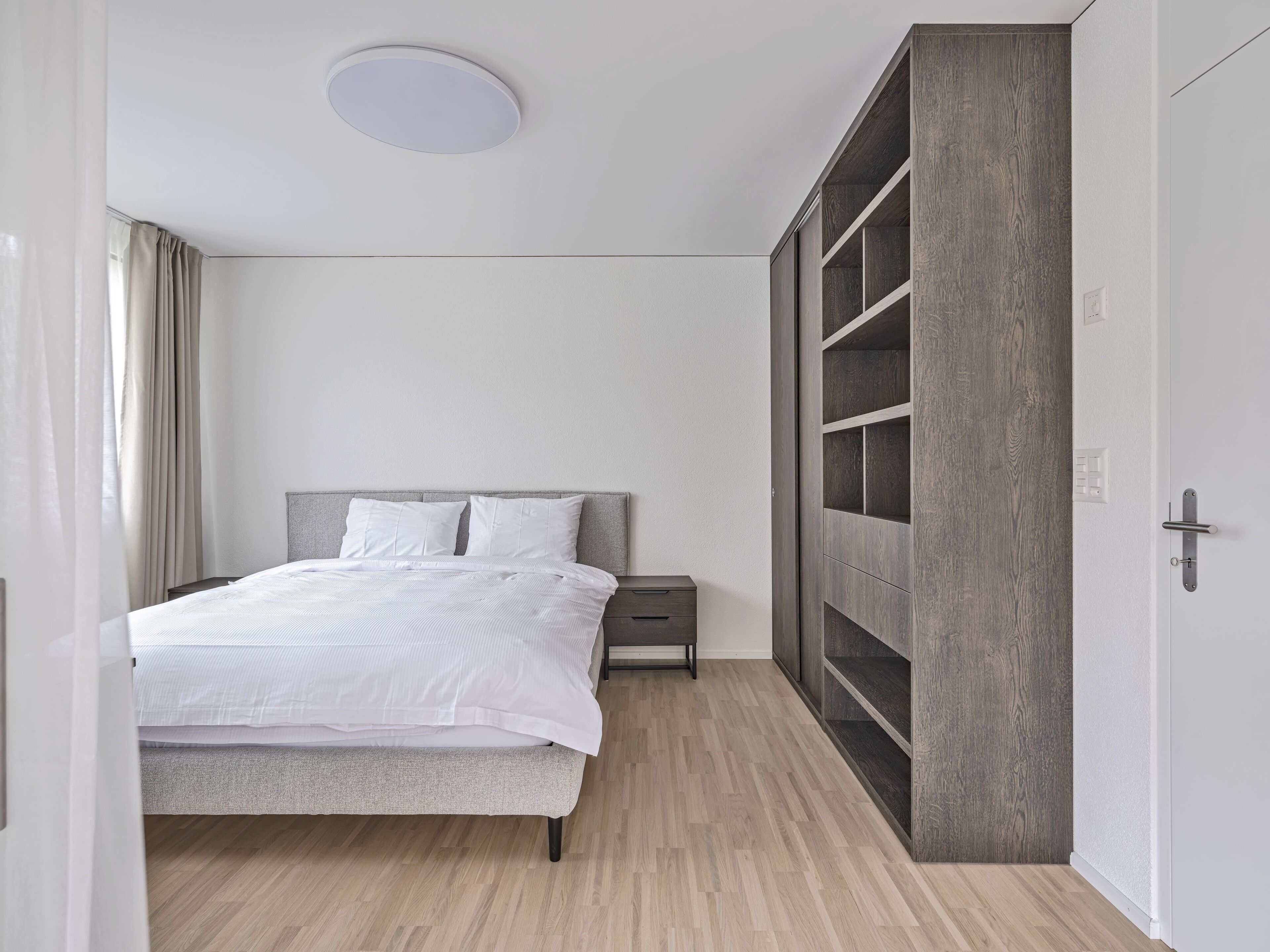 Superior Apartment | Luxe beddengoed, een kluis op de kamer, een bureau, een laptopwerkplek
