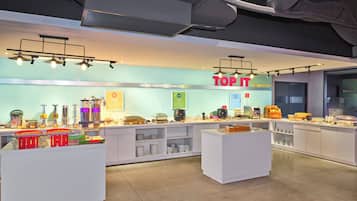 Free daily buffet breakfast