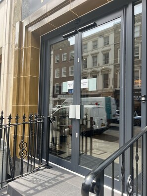 Exterior - Hatton Garden Hotel (London)