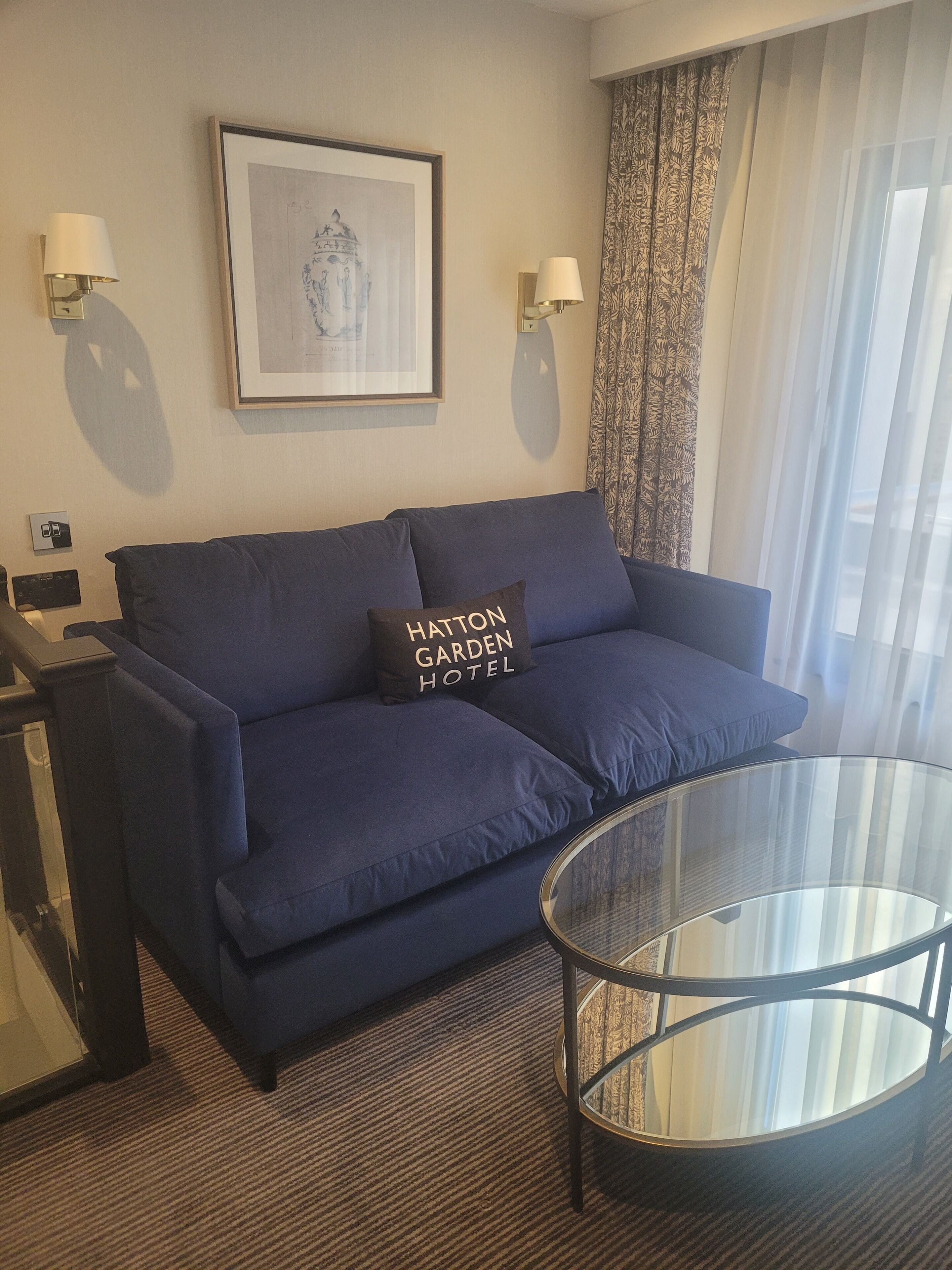 executive suite | 1 bedroom, in-room safe, desk, laptop workspace