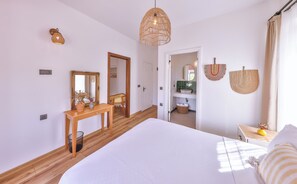 Cumbali Junior Suite | Frigobar (abastecido com itens grátis), individualmente decorados