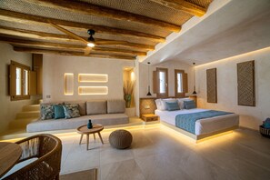 スーペリア トリプルルーム | 高級寝具、ミニバー、セーフティボックス (室内)、防音設備