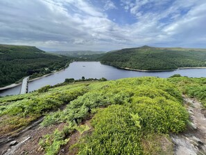 Unclassified image, 3 of 10, button - Stunning converted chapel in the beautiful Hope Valley (Bradwell)