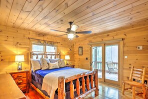 3 Schlafzimmer, Schreibtisch, Bügeleisen/Bügelbrett, Reisekinderbett