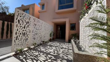 Enceinte de lâhĂ©bergement