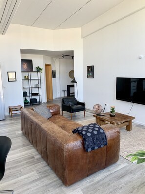 Living area - Loft Apartment + Zentral und Parkplatz + Altstadt Wandern Kanufahren (Wetzlar)