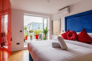 3 Schlafzimmer, Zimmersafe, Schreibtisch, Bügeleisen/Bügelbrett