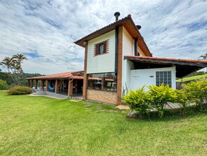 Exterior - Pousada Espaço do Sol (Aracariguama)