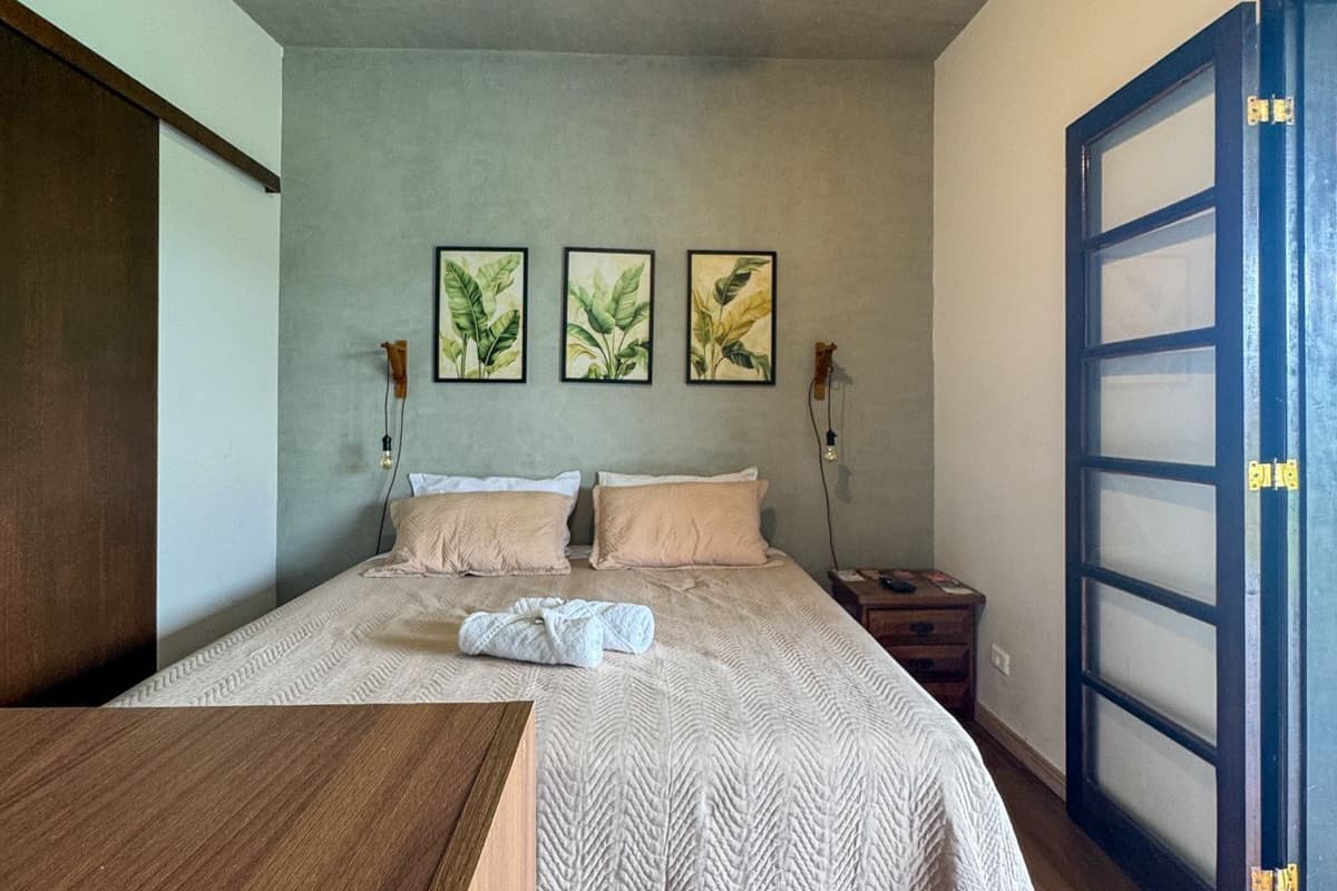 Family Apartment | Peralatan tempat tidur hipoalergenik, bar mini, cadar katil