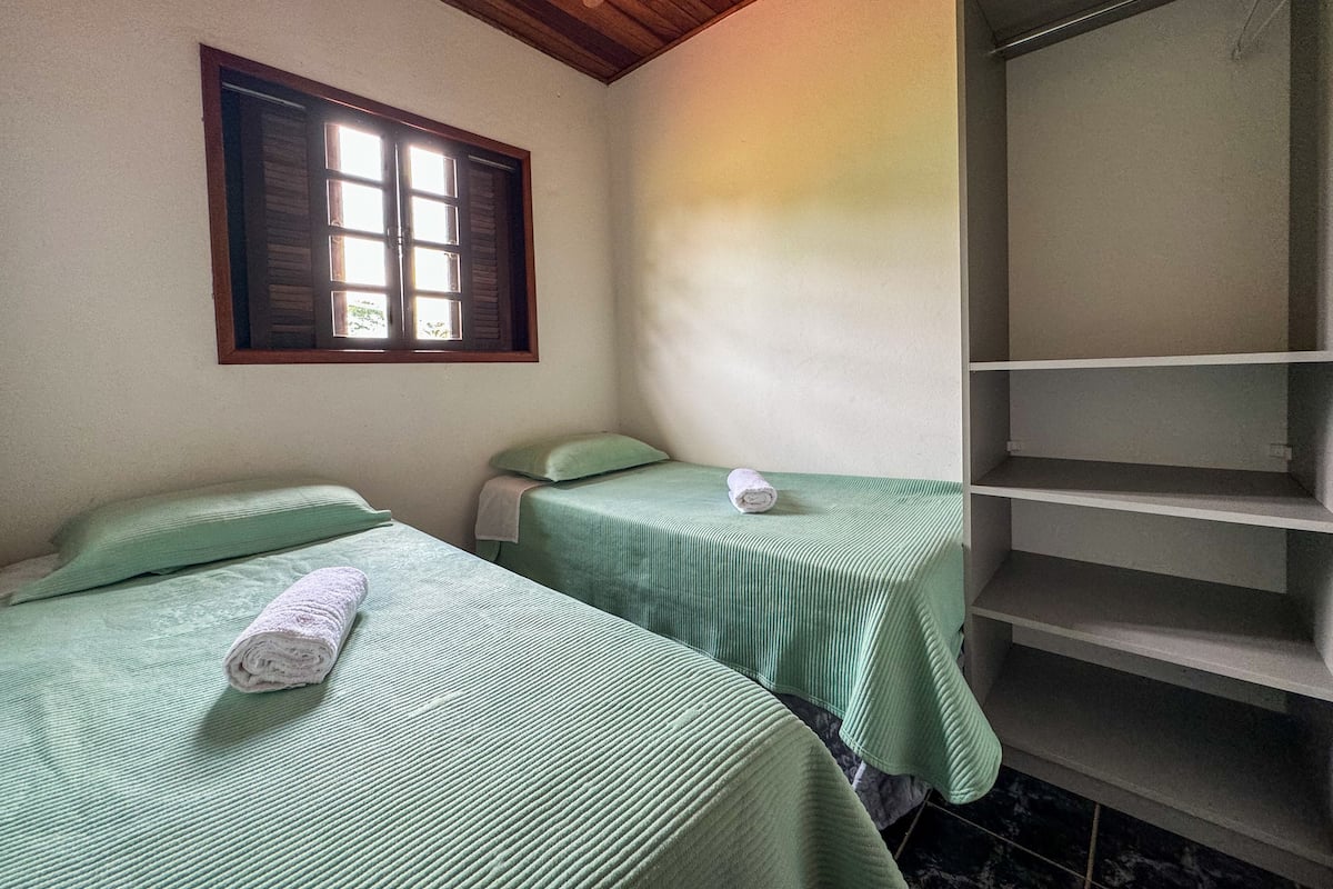 Family Apartment | 1 bedroom, hypo-allergenic bedding, minibar, bed sheets