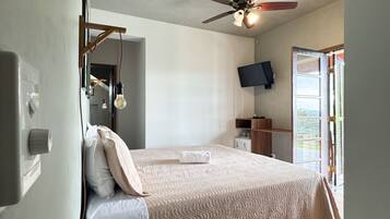 Suite – premium, 1 soverom, hageutsikt | Allergitestet sengetøy, minibar og sengetøy