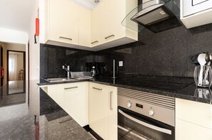 Fridge, microwave, oven, stovetop - Ory Apartment, Wifi, Swimming Pool !new! (Albufeira)