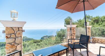 Hébergement de vacances « Captain Spiros House » avec vue sur la montagne & Wi-Fi