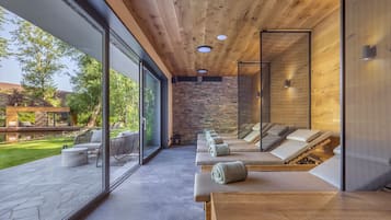 Sauna, bain à remous, hammam, soins corporels, soins d'aromathérapie