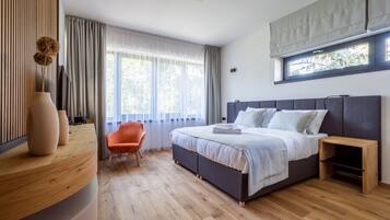 ملاءات للفراش لا تسبب الحساسية وأسرّة سليكت كومفورت وميني بار