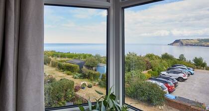 Host & Stay | Raven House