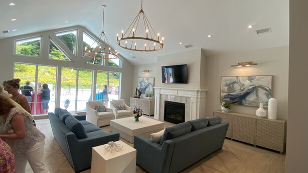 Interior - 2026-27 October to May deep discount special pricing! Please contact for rates! (Port Sranley)