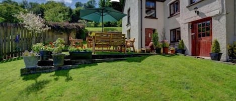 House | Property grounds