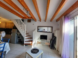 Interior - Petite Maison de Plage Toute Équipée à 100m de la mer à Pied (Frontignan)