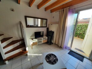 Interior - Petite Maison de Plage Toute Équipée à 100m de la mer à Pied (Frontignan)