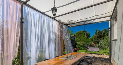 Holiday House Chill Out Loborika, Pula 6 Persons