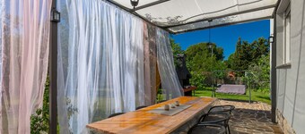 Holiday House Chill Out Loborika, Pula 6 Persons