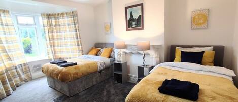 2 Schlafzimmer, Bügeleisen/Bügelbrett, WLAN, Bettwäsche