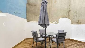 Klassiek appartement | Terras