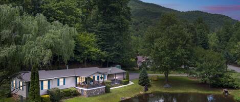 Maison, 4 chambres | Extérieur