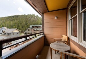 Condo, 1 habitación | Balcón