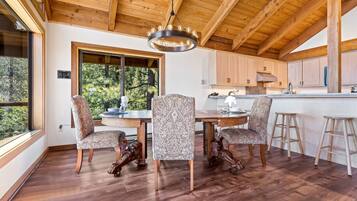 獨棟房屋, 3 間臥室 | 用餐區