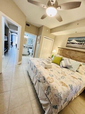 1 chambre, fer et planche à repasser, lit parapluie, Wi-Fi gratuit