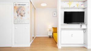 Living room - Studio Apartment Grzybowska City Center (Warsaw)