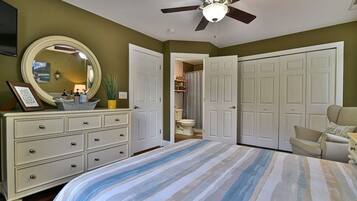 3 bedrooms, iron/ironing board, travel crib, WiFi