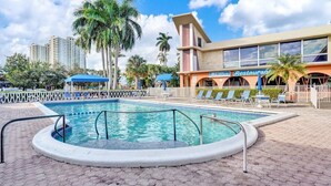 Outdoor pool - Chic 1BR Hallandale Beach Pool and Parking (Hallandale Beach)