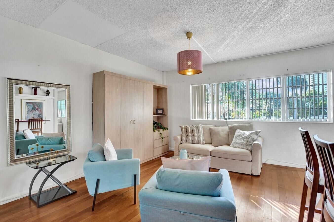 Televisión de 32 pulgadas con canales digitales 