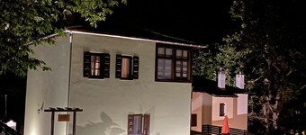 DandyVillas Tsagkarada | Sweet Green Apple | Mini Pool