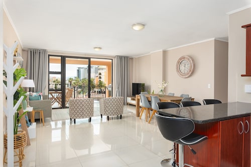 アイランドクラブ206