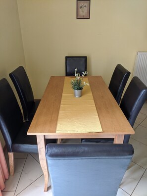 Dining - Club Unicum Apartman (Hévíz)