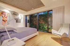5 chambres, fer et planche à repasser, Wi-Fi, draps fournis