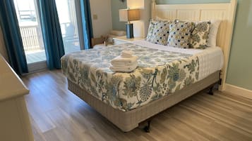 2 chambres, fer et planche à repasser, draps fournis