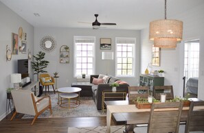 TV - 3 bedroom condo close to Lewes (Lewes)