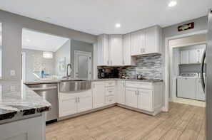 House, Multiple Beds, Kitchen, Pool View (9 Planters Wood Court) | Private kitchen | Fridge, microwave, oven, stovetop