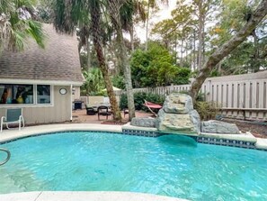 Outdoor pool - 10 Gunnery Lane at The Sea Pines Resort (Hilton Head Island)